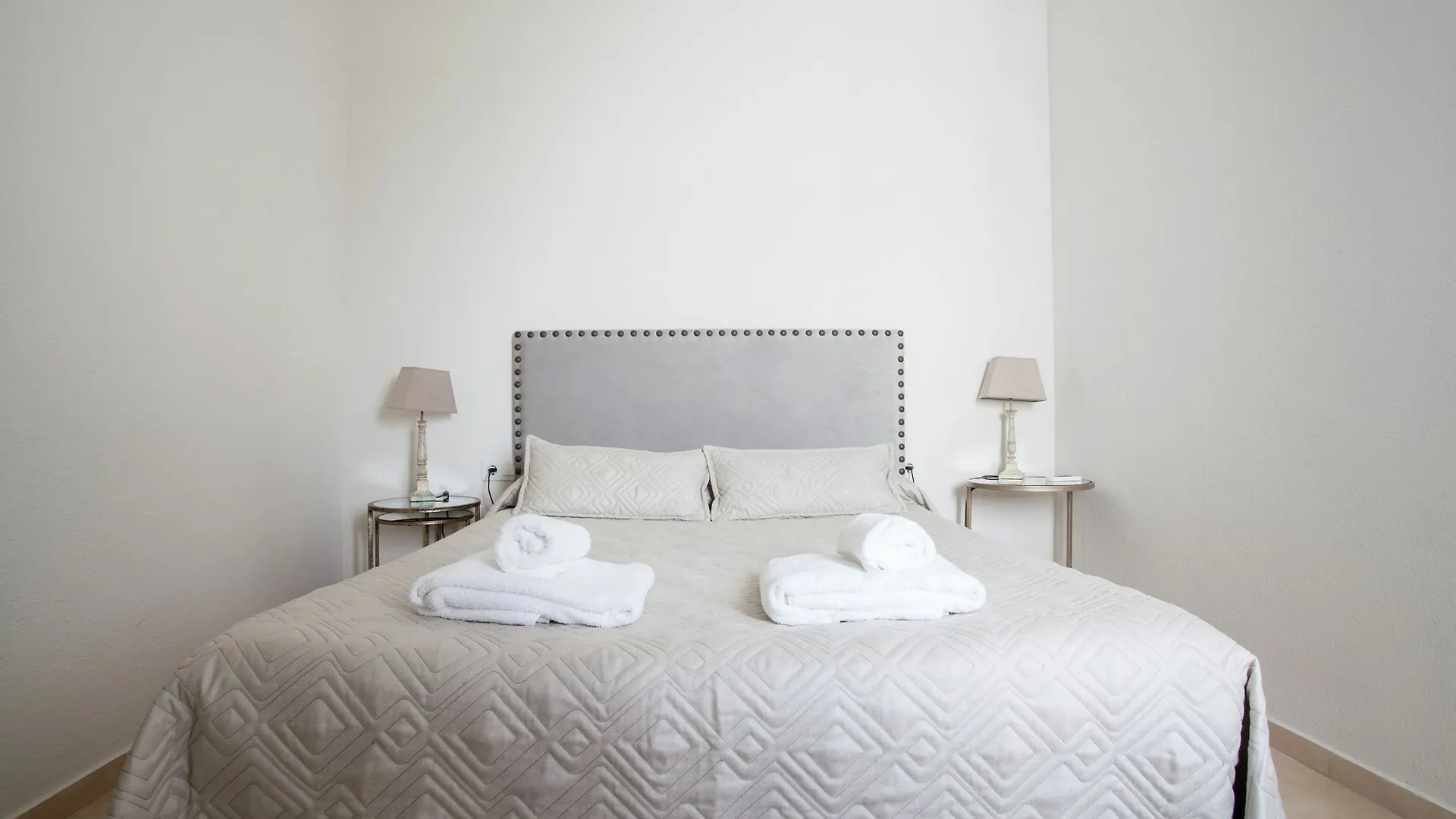 Apartment Green-Apartments Puente De Triana Seville
