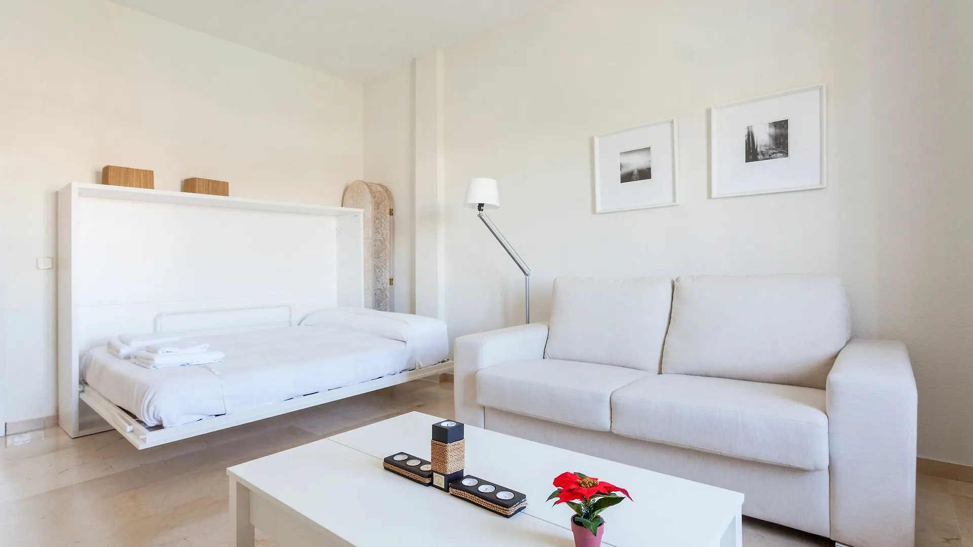 Apartment Green-Apartments Puente De Triana Seville Spain